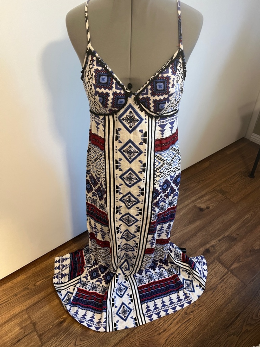 FARM Rio White 💯 linen Maxi Dress with Blue & Red Geometric Print